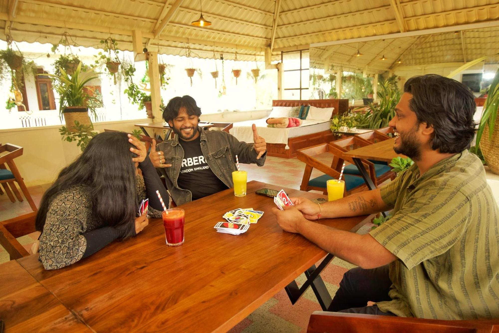Banana Hostel พุชการ์ ภายนอก รูปภาพ
